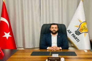 AK Parti Sel&ccedil;uk İl&ccedil;e Başkanı Selim Girbiyanoğlu, Sel&ccedil;uk Belediye Başkan&rsquo;ı