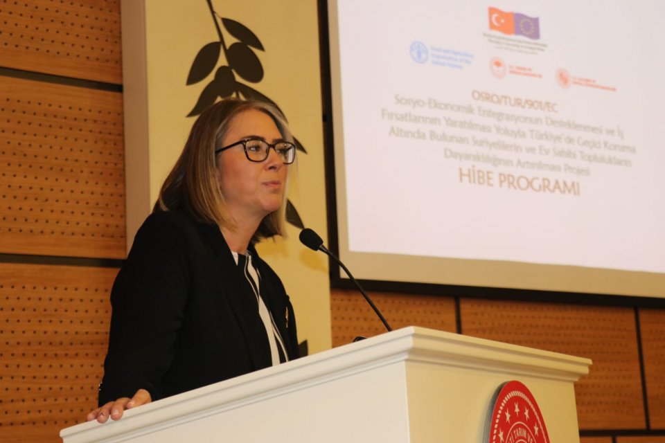 ​Sosyoekonomik entegrasyonun desteklenmesi ve geçim sağlama imkanlarının yaratılması amacıyla Türkiye’de