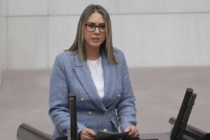 AK Parti İzmir Milletvekili ve Yerel Y&ouml;netimler Başkan Yardımcısı&nbsp;Ceyda B&ouml;l&uuml;nmez