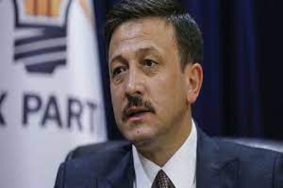 AK Parti Genel Başkan Yardımcısı ve İzmir Milletvekili Hamza Dağ,