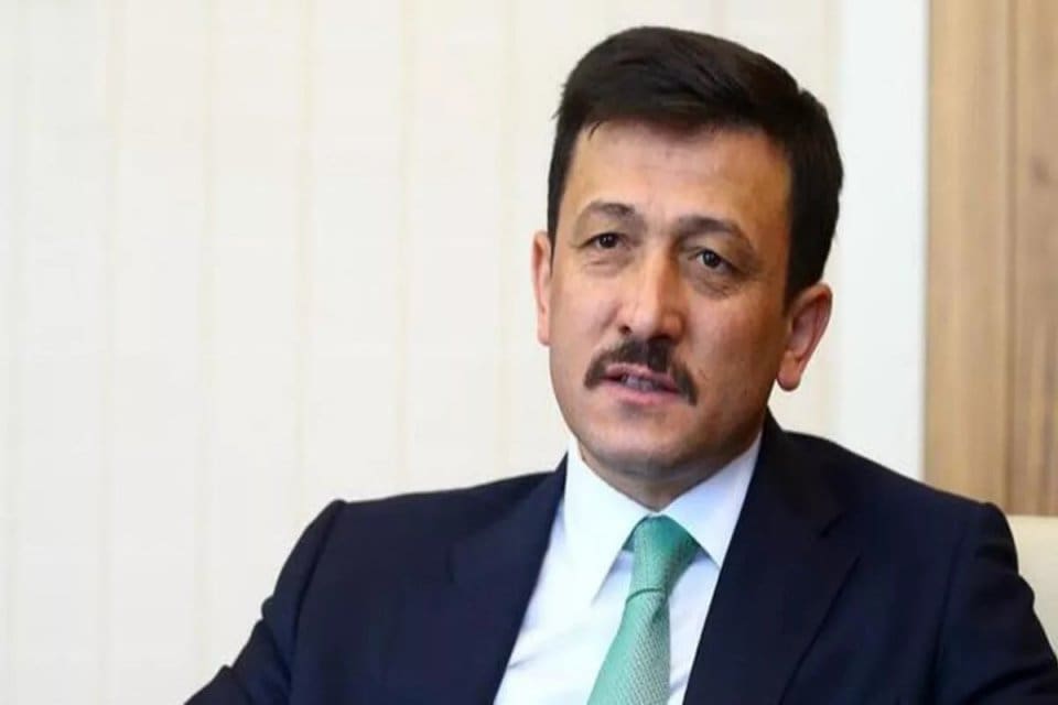 AK Parti'nin 2023 Şehir Buluşmaları kapsamında ger&ccedil;ekleştirdiği toplantılar bu kez