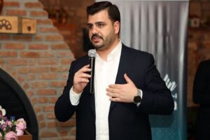 AK Partili İnan sosyal medya hesabından yaptığı a&ccedil;ıklamada Urla Belediye