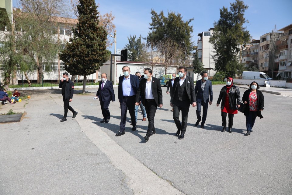 AK Parti Merkez Karar Y&ouml;netim Kurulu &Uuml;yesi ve İzmir Milletvekili