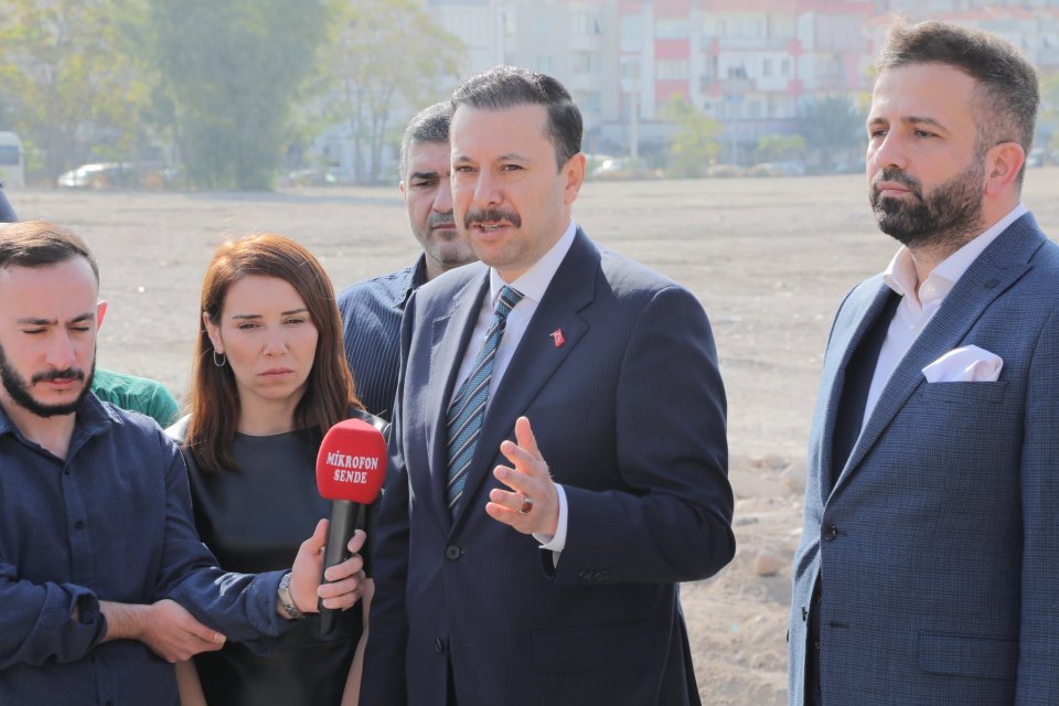 Buca Cezaevi'nin bulunduğu alandan Adnan Kahveci Caddesi'ne yol verilmesi konusunda