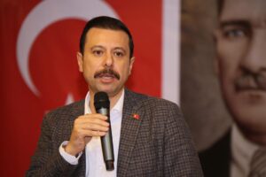 AK Partili Kaya, CHP'li Arslan'ın sosyal medya hesabından yaptığı açıklamalarla