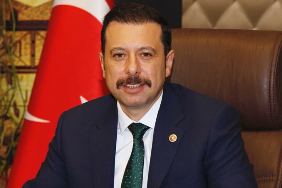 AK Partili Kaya İnciraltı hakkında çok önemli bir müjdeyi duyurdu. Kaya, bölge