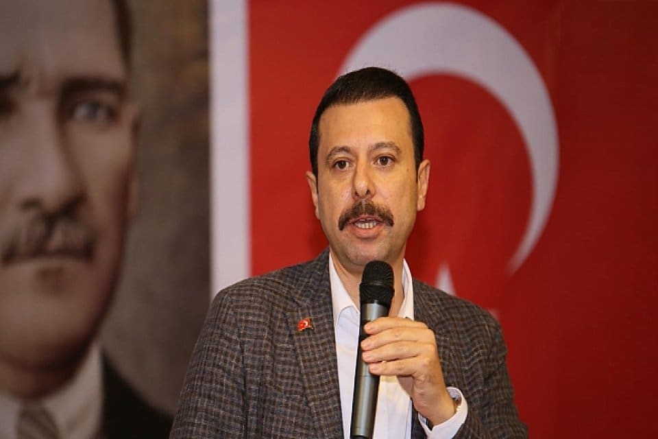 AK Parti İzmir Milletvekili Mahmut Atilla Kaya'dan B&uuml;y&uuml;kşehir Belediye Başkanı