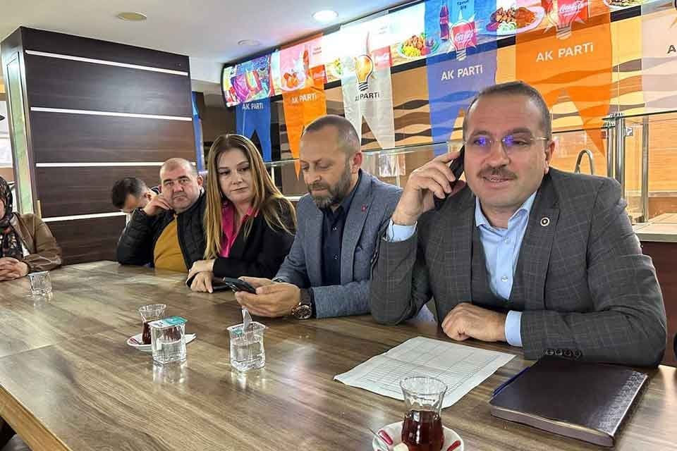 14 Mayıs&rsquo;ta ger&ccedil;ekleştirilecek olan se&ccedil;im &ouml;ncesi saha &ccedil;alışmalarına hız veren