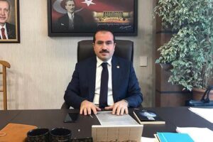 AK Parti İzmir Milletvekili Yaşar Kırkpınar, HDP&rsquo;ye karşı Diyarbakır annelerinin