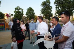 AK Parti İzmir Milletvekili Yaşar Kırkpınar, Bayraklı İlçe Başkanlığı tarafından