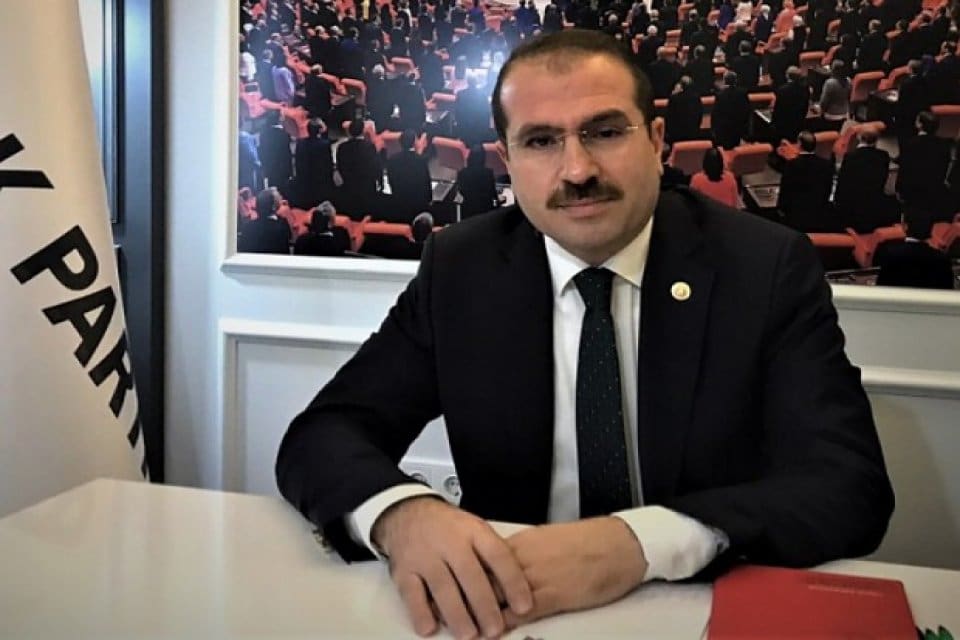 AK Parti İzmir milletvekili Kırkpınar, AK parti olarak İzmir&rsquo;e bir&ccedil;ok