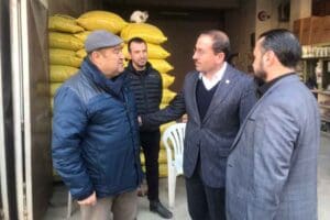 AK Partili Kırkpınar Tire ve Bayındır &nbsp;il&ccedil;elerini ziyaret edip&nbsp;vatandaşlarla bir