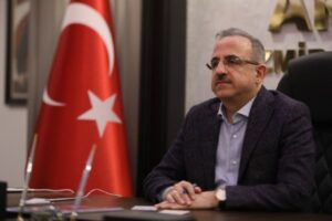 AK Parti İzmir İl Başkanı Kerem Ali S&uuml;rekli, 23 Nisan