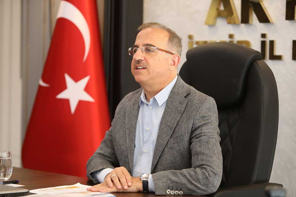 CHP İzmir İl Başkanı Deniz Y&uuml;cel'in&nbsp;İzmir&rsquo;in kurtuluşunun 99&rsquo;uncu aynı zamanda