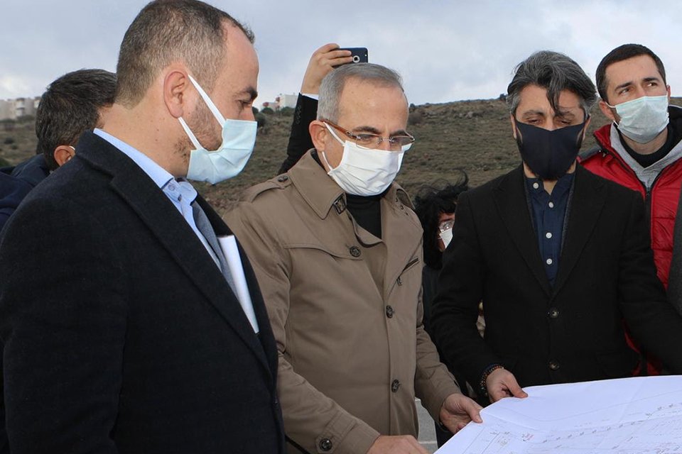 İlçe programlarına hız kazandıran AK Parti İzmir İl Başkanı Kerem