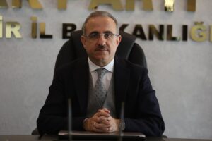 AK Parti İzmir İl Başkanı Kerem Ali Sürekli, yeni yıl