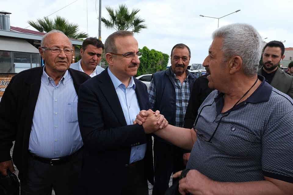 AK Parti İzmir 2. Bölge Milletvekili Adayı Kerem Ali Sürekli,