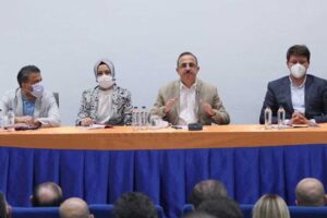 AK Parti İzmir İl Başkanlığı, ilçe başkanları toplantısını yoğun bir