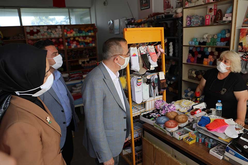 AK Parti İzmir; İl Ana Kademe, Kadın Kolları ve Gen&ccedil;lik