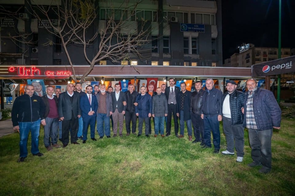 AK Parti İzmir 2. B&ouml;lge Milletvekili adayı Kerem Ali S&uuml;rekli,