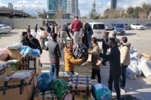 AK Parti İzmir İl Başkanı Kerem Ali S&uuml;rekli, deprem felaketinin
