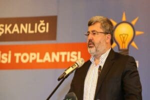 AK Parti Afyonkarahisar Milletvekili Ali &Ouml;zkaya son g&uuml;nlerde akaryakıt fiyatlarına