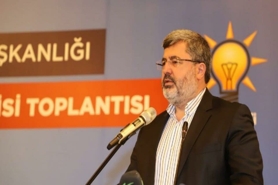AK Parti Afyonkarahisar Milletvekili Ali &Ouml;zkaya son g&uuml;nlerde akaryakıt fiyatlarına