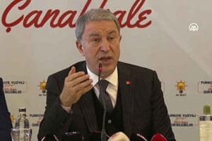 Milli Savunma Bakanı Hulusi Akar, Pen&ccedil;e Kilit Harekatı'nda 491 ter&ouml;ristin