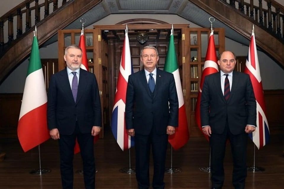 Milli Savunma Bakanı Hulusi Akar'ın ev sahipliğinde İtalya Savunma Bakanı