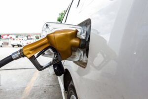 2021'in bitmesine 2 gün kala yine benzine zam haberi geldi.