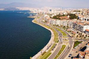 Antalya'da Jeofizik Mühendisi Atakan Yüklü, Akdeniz'de meydana gelen 6 büyüklüğündeki