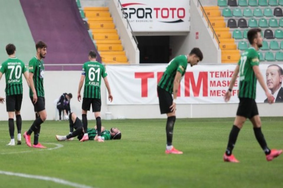 Henüz 2 yıl önce UEFA  Avrupa Ligi'nde gruplarda mücadele eden