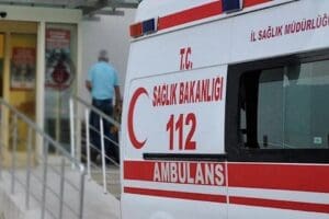 &Ccedil;orum&rsquo;da 15 yaşındaki iki &ccedil;ocuk, &ccedil;ıkan tartışmada birbirini bı&ccedil;akla yaraladı.