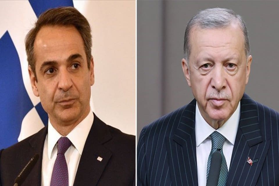 Avrupa Siyasi Topluluğu zirvesinde ger&ccedil;ekleşen akşam yemeği sırasında Cumhurbaşkanı Recep