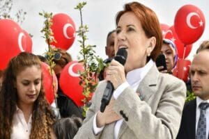 İYİ Parti lideri Akşener, &ldquo;Bir hayalim vardı, T&uuml;rkiye&rsquo;deki bu kutuplaşmayı,