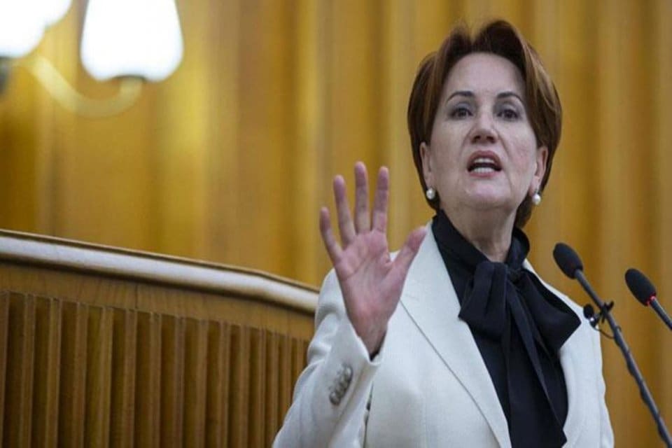 Cumhurbaşkanı Recep Tayyip Erdoğan'a sert s&ouml;zlerle y&uuml;klenen İYİ Parti lideri