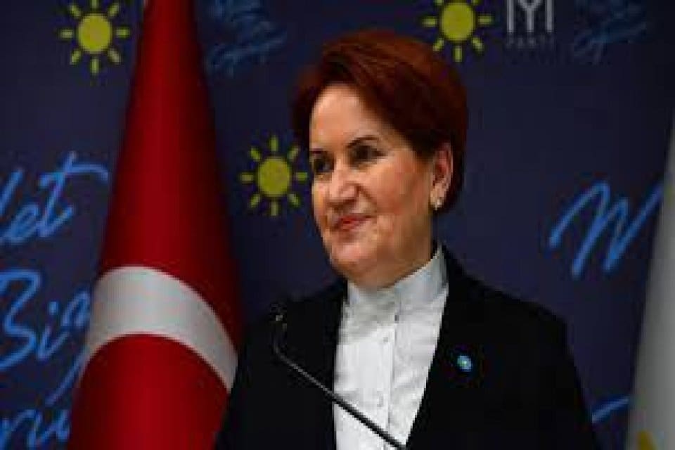 İYİ Parti Genel Başkanı Meral Akşener'in bu sabahki adresi FOX