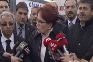 İyi Parti Genel Başkanı&nbsp;Meral Akşener,&nbsp;kendisine&nbsp;"Beni kendinle uğraştırma" diyerek hedef g&ouml;steren