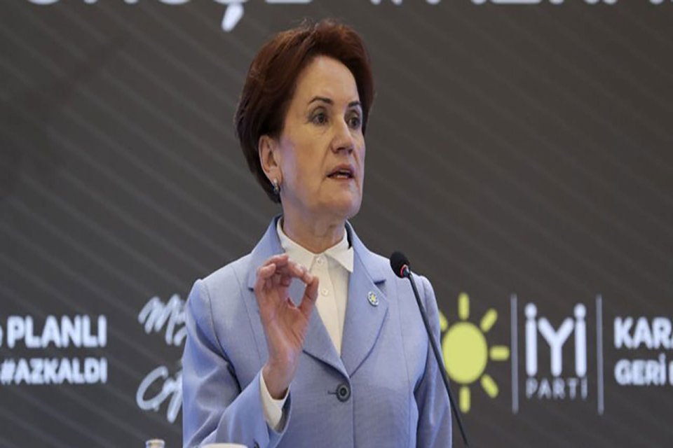 İYİ Parti Genel Başkanı&nbsp;Meral Akşener,&nbsp;Bolu'da Kanaat &Ouml;nderleri ve İş İnsanları