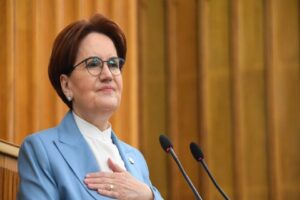 İYİ Parti lideri Meral Akşener koronavirüs testinin pozitif çıktığını duyurdu.