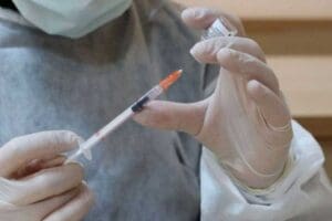 İla&ccedil; Alerjileri &Ccedil;alışma Grubu Başkanı Prof. Dr. Emine Dibek Mısırlıoğlu