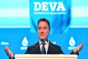 DEVA Partisi’nden 25 isim CHP listelerinden aday gösterildi. DEVA lideri