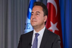 Merkez Bankası'nın yükselen kura karşılık kamuoyunu uyardığı açıklamasına tepki gösteren