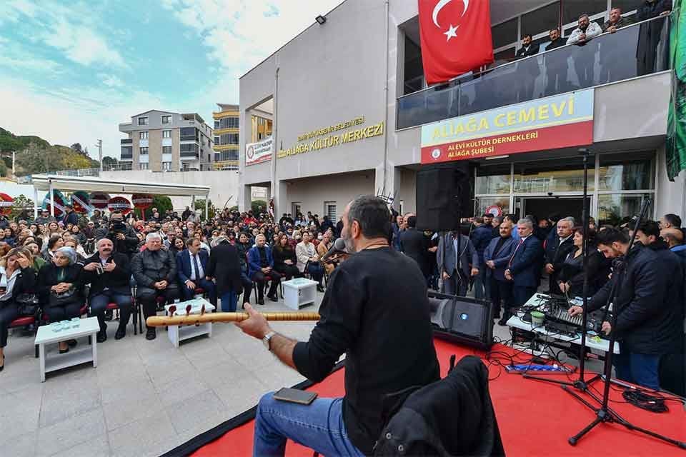 İzmir B&uuml;y&uuml;kşehir Belediyesi tarafından yapılan Aliağa K&uuml;lt&uuml;r Merkezi, cemevi olarak