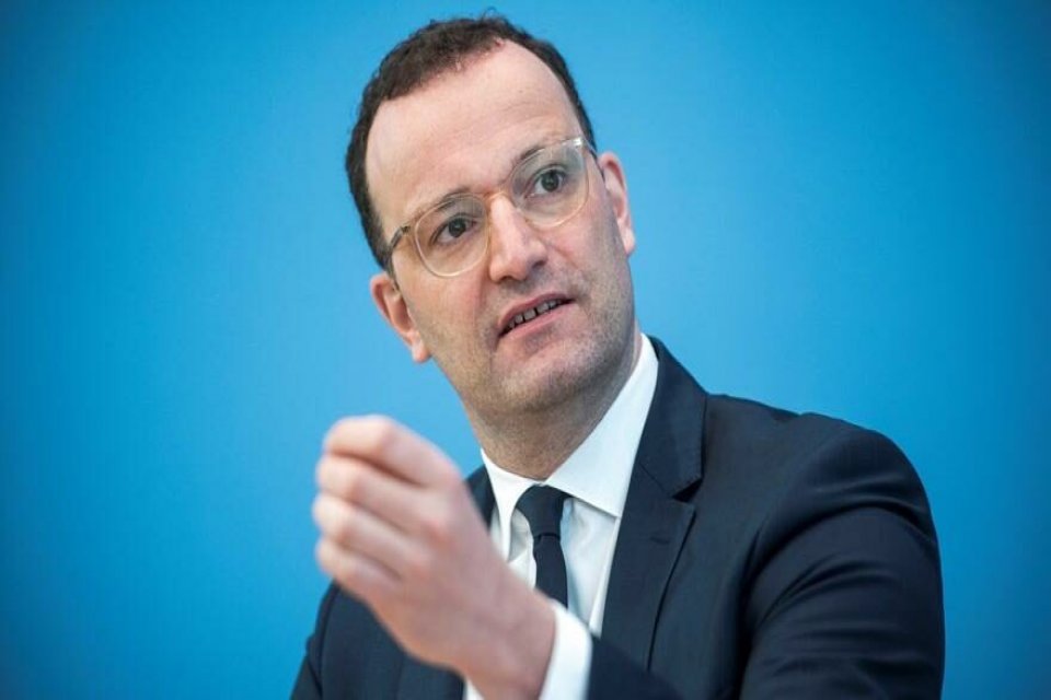Alman Sağlık Bakanı Jens Spahn, "T&uuml;rkiye, y&uuml;ksek enfeksiyon b&ouml;lgesi, a&ccedil;ılım