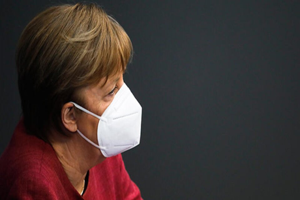 Almanya Başbakanı Angela Merkel'in yeni tip corona vir&uuml;s (Covid-19) i&ccedil;in