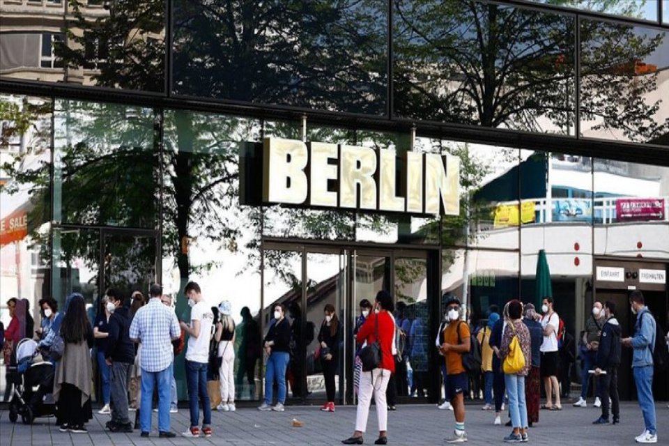 Almanya Sağlık Bakanı Jens Spahn&rsquo;ın eyalet sağlık bakanlarıyla yaptığı toplantıda,