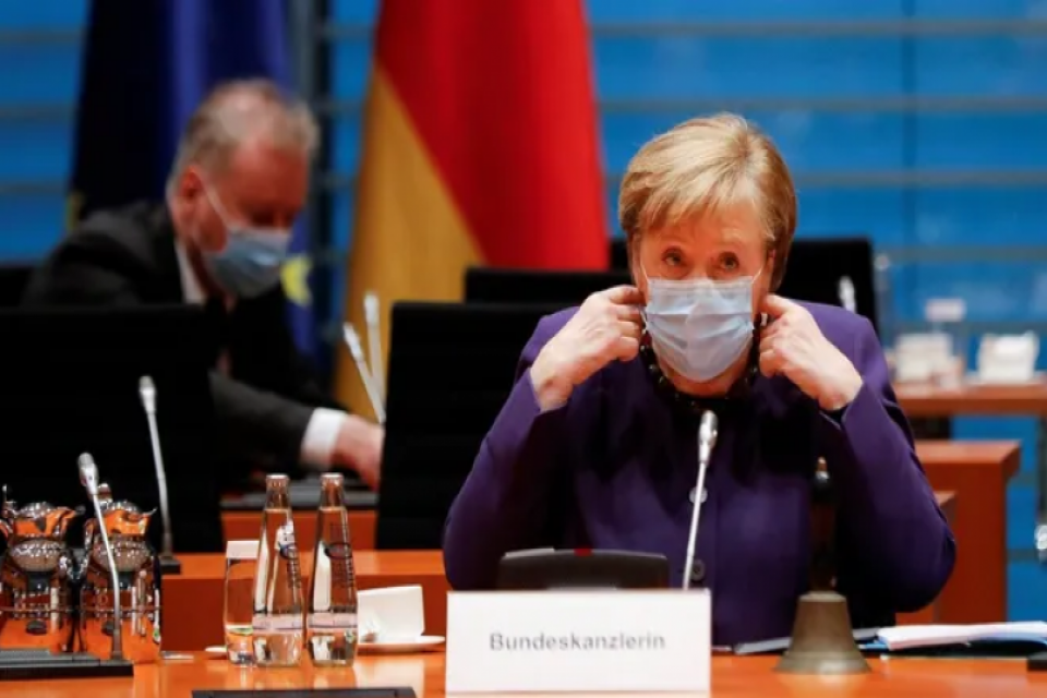 Almanya'da artan koronavir&uuml;s vakaları nedeniyle yoğun bakım &uuml;niteleri alarm vermeye