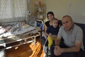 İZMİR'de, SMA Tip 1 hastası olarak d&uuml;nyaya gelen 19 aylık