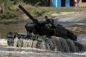 Alman h&uuml;k&uuml;meti Ukrayna'ya Leopard 1 A5 tipi tankların teminine nihai